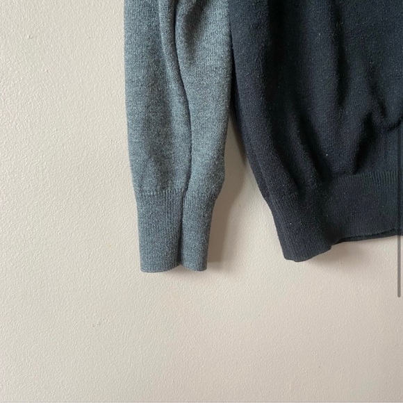 ✨3/$30✨ Old Navy Women’s Neutral Coloured Long Sleeved Top - Picture 4 of 7